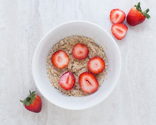 oatmeal, cereals, strawberries