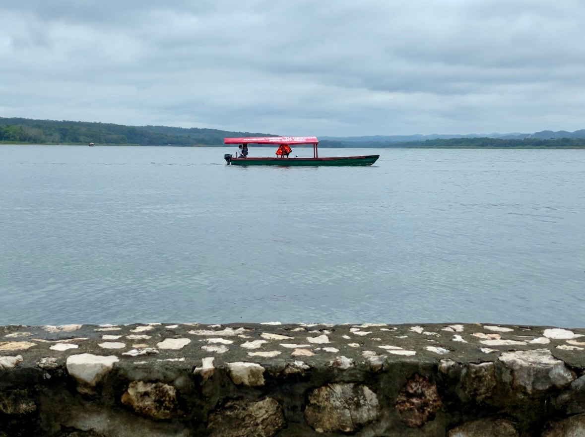 A boat on Lake Peten Itza