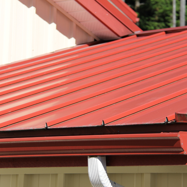 An image showing a metal roof installation in San Antonio. 