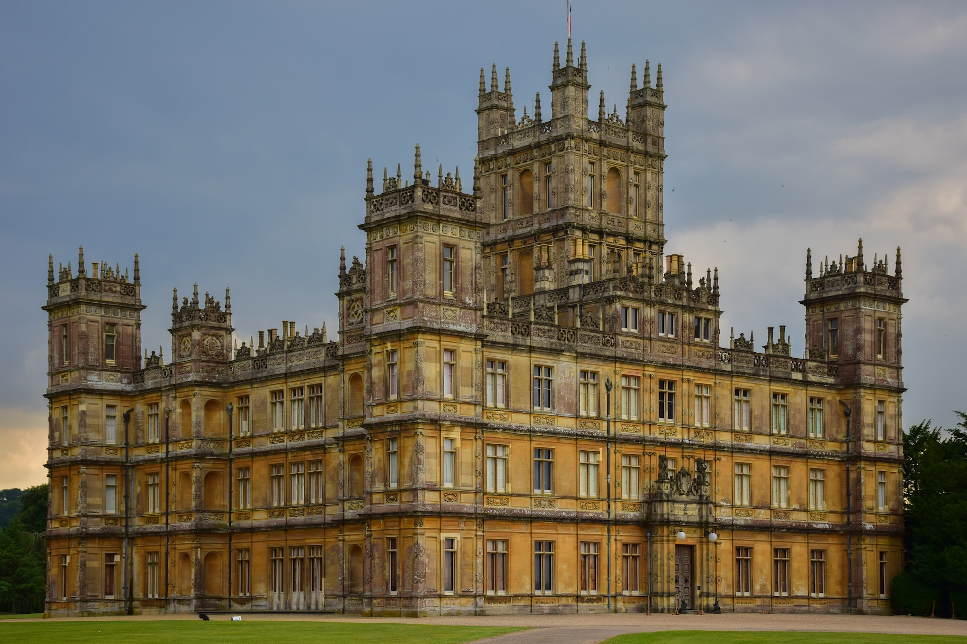 Photograph of Highclere Castle in Hampshire, England, a popular attraction on British food and drink tours
