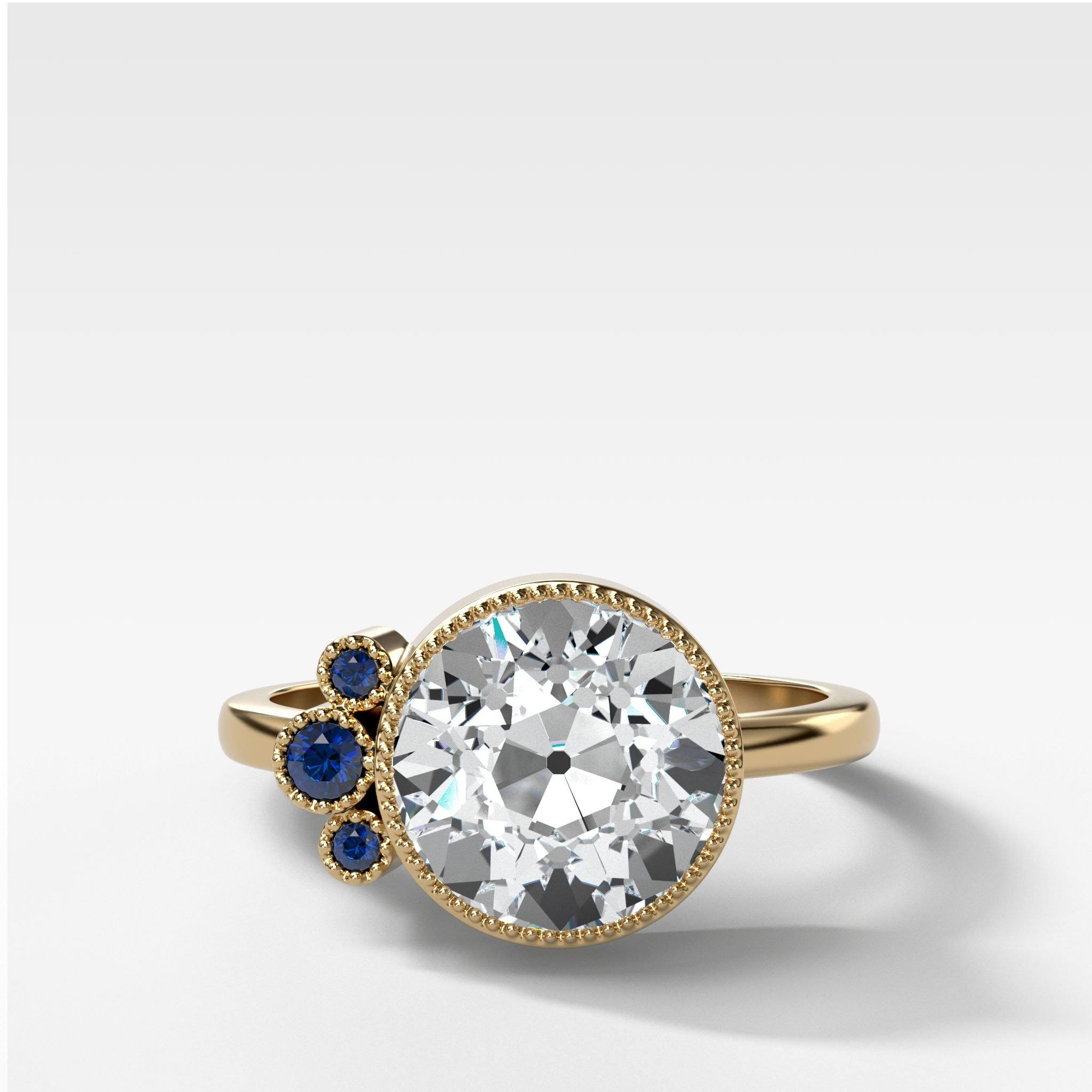 GOODSTONE Blue Sapphire Cluster Engagement Ring With Round Cut