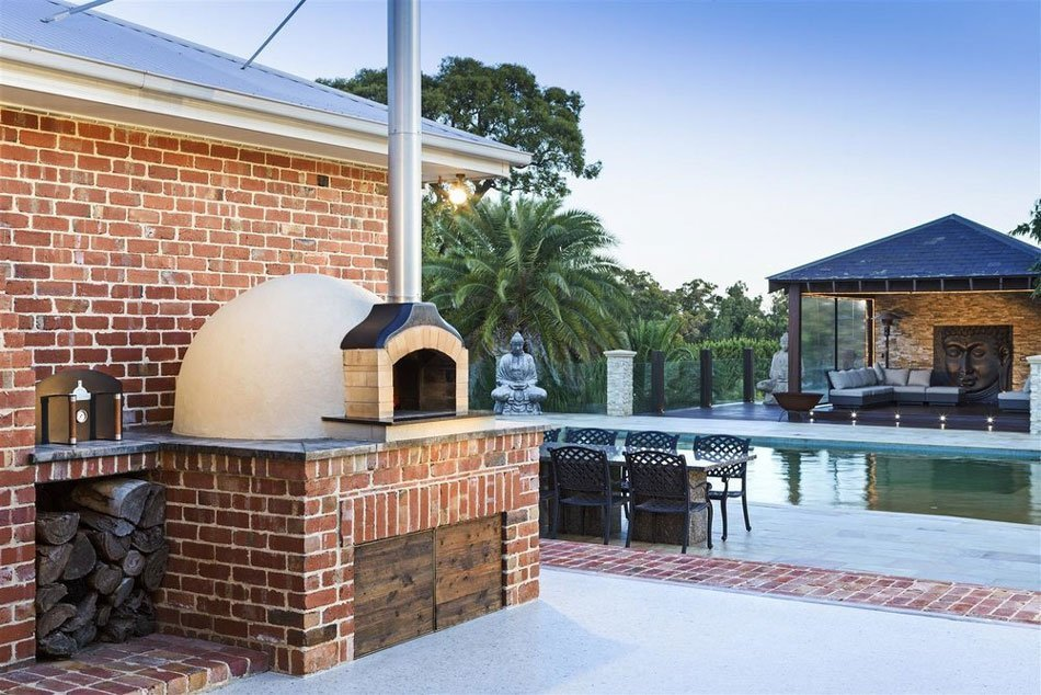 Pizza Ovens