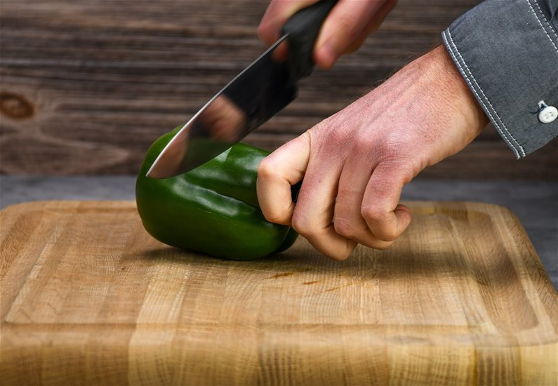 prevent blade damage, best way to sharpen kitchen knives
