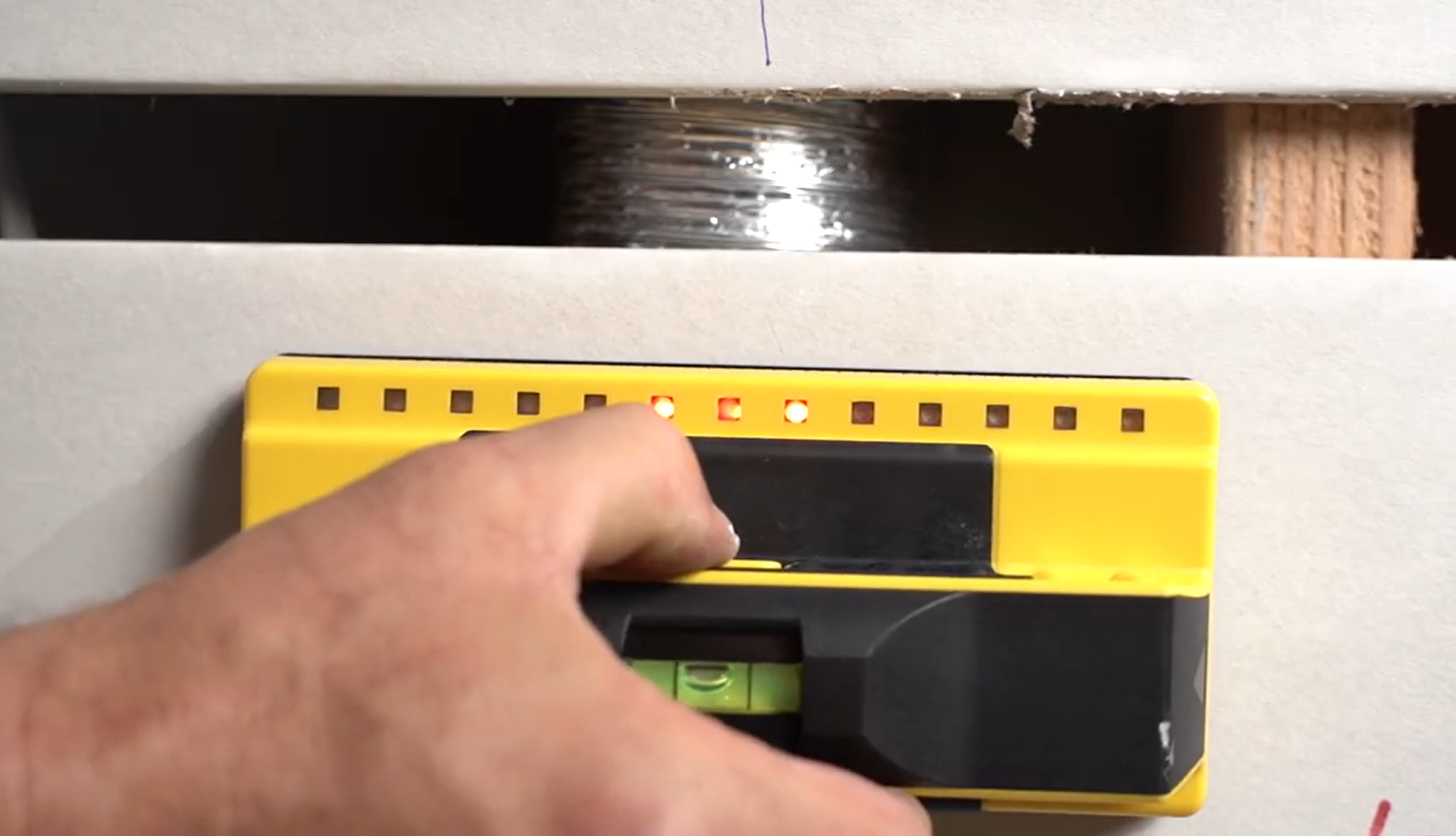 detecting ducting hose using Franklin stud finder