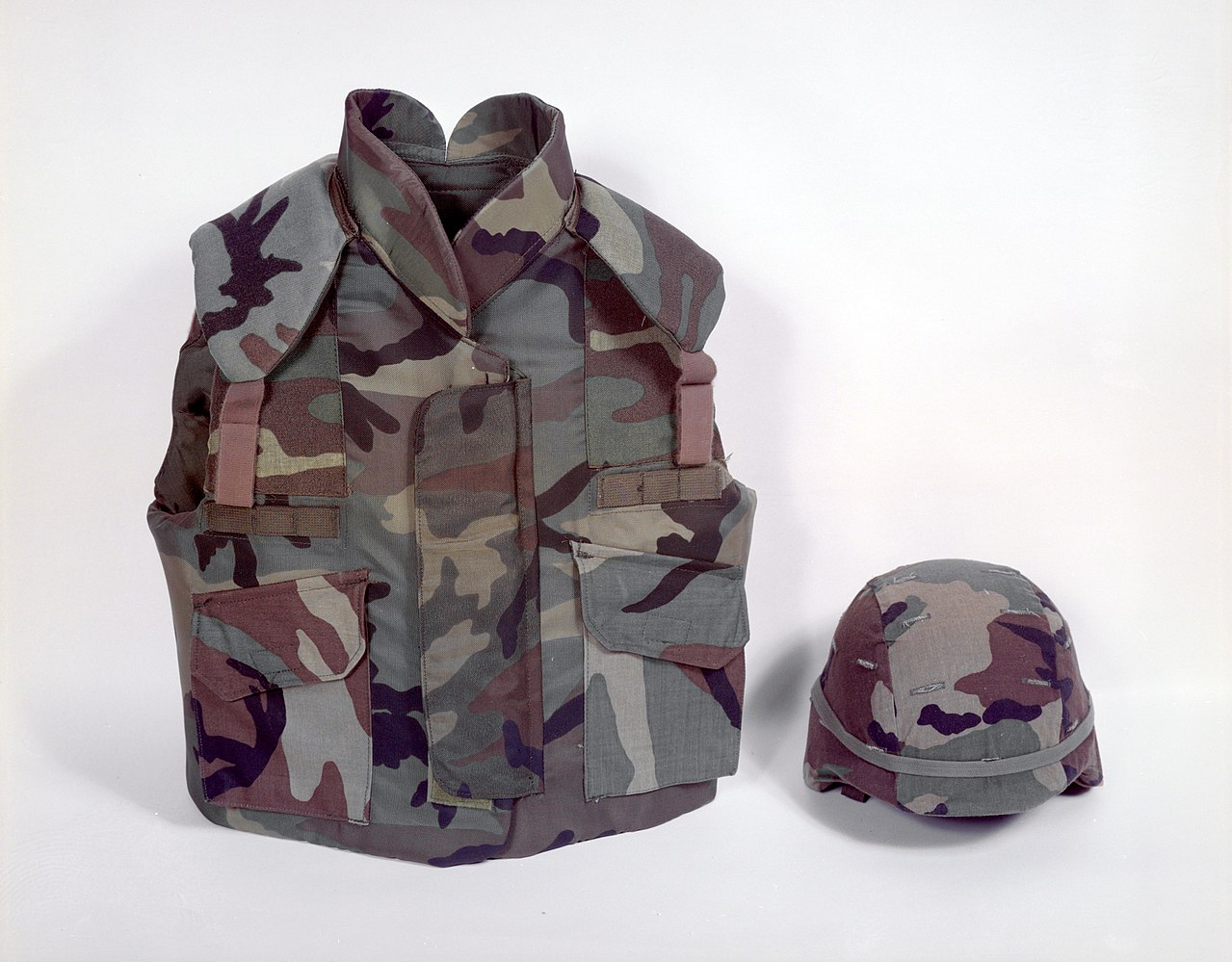 The Personnel Armor System for Ground Troops ballistic vest & helmet