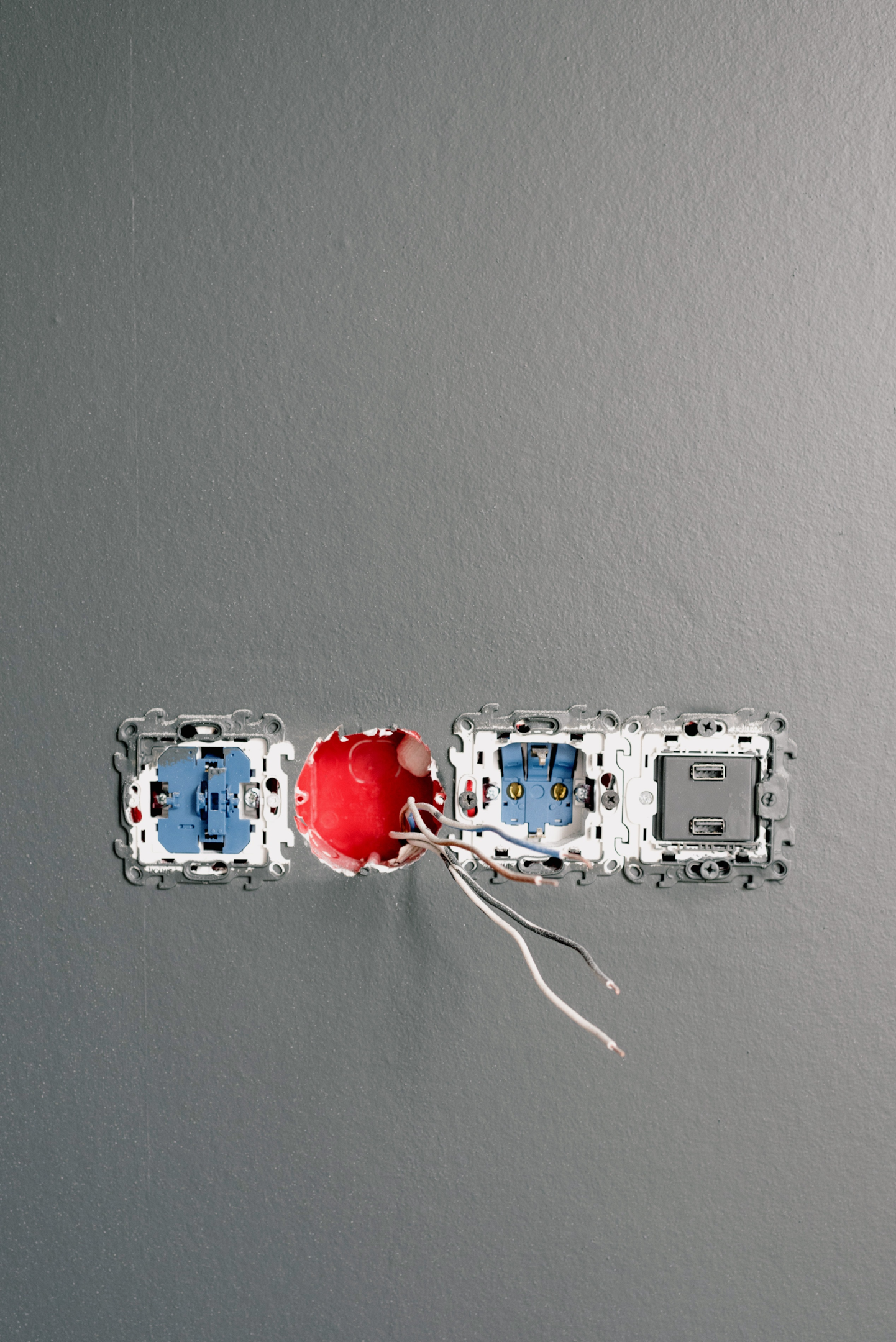 two prong outlet
