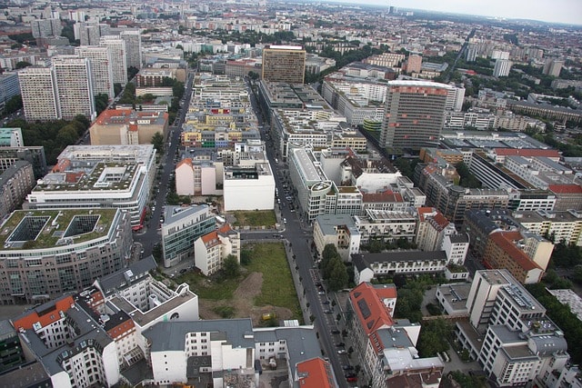 berlin, berlin-kreuzberg, berlin center, rudi-dutschke-straße, kochstrasse, zimmerstrasse, checkpoint charly, city, big city, architecture, houses, building, urbanity, streets, urban planning, to build, aerial view, skyscraper, metropolis, urban planning, urban planning, urban planning, urban planning, urban planning