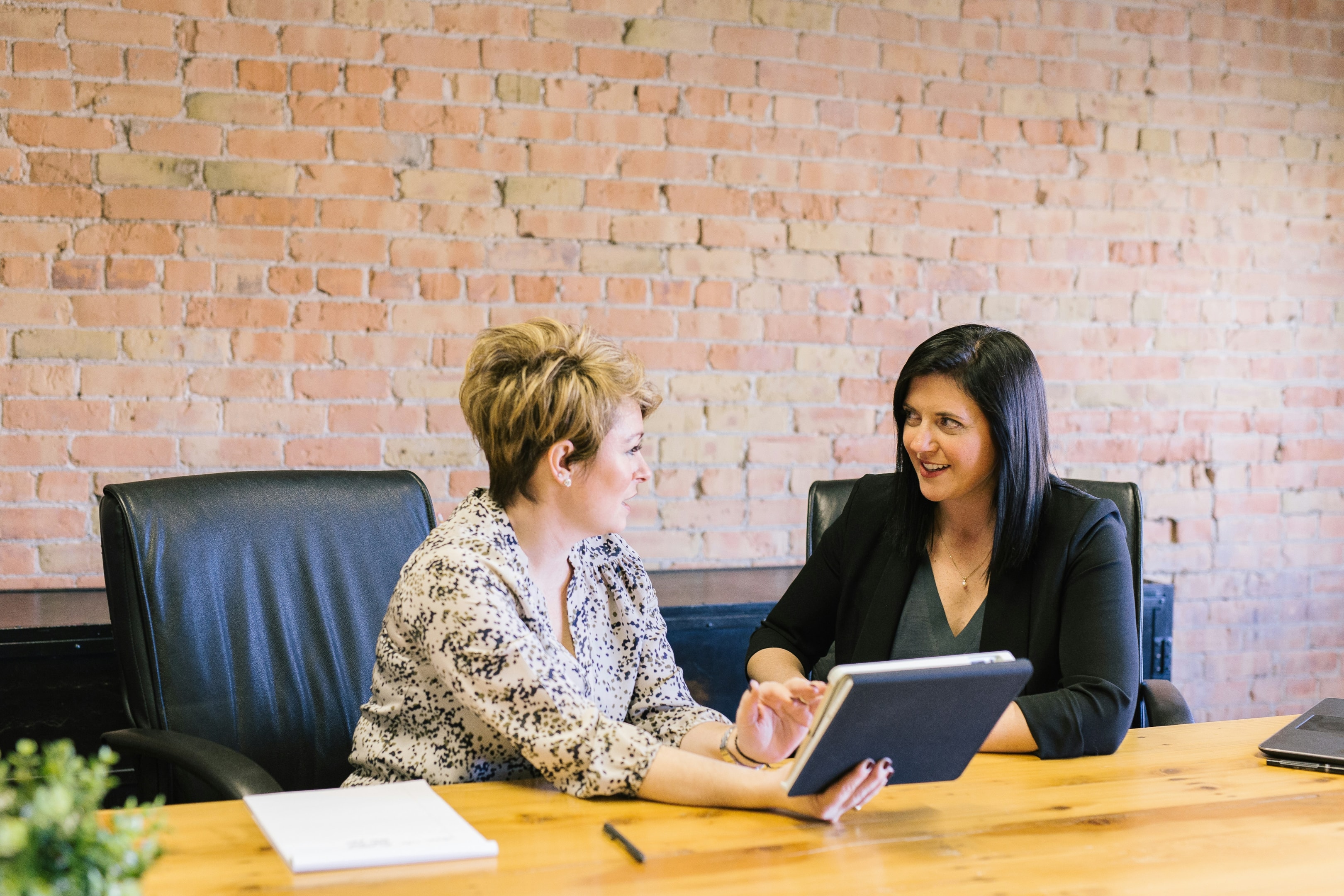 Real estate investor meets with motivated seller of probate home. 