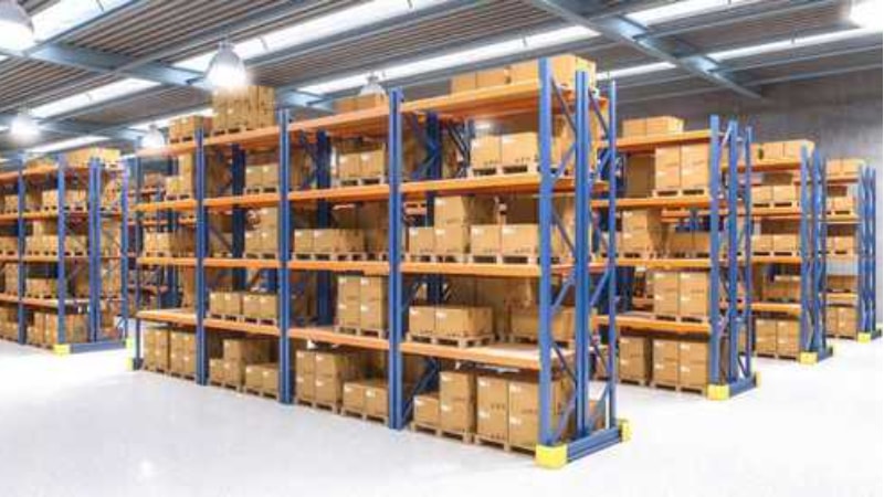 Storage of packaging materials 