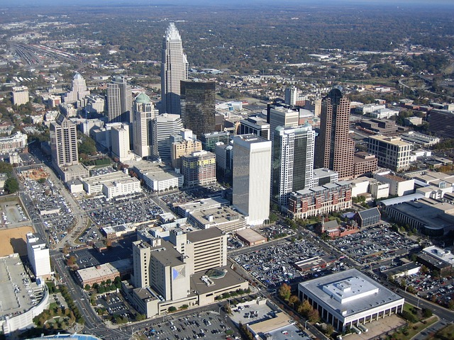 charlotte, north carolina, metro area, city, rapidly growing population, renting opportunities, real estate investors, investment property