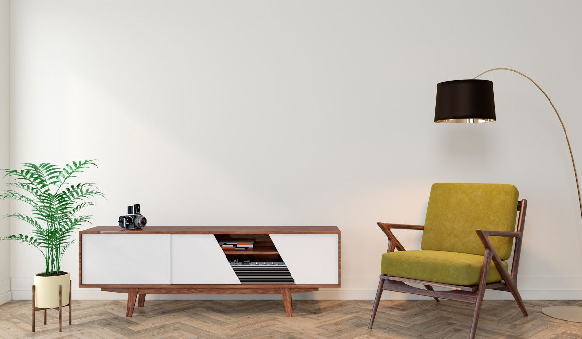 Midcentury modern - low walnut sideboard with tapered legs 