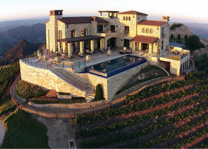 Malibu Rocky Oaks Estate Vineyards