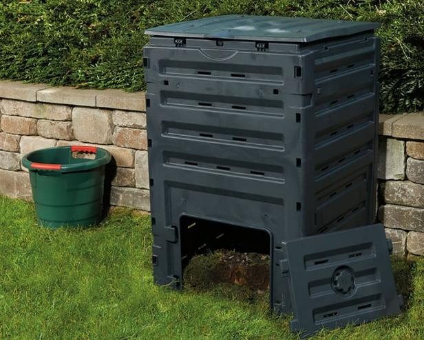 Open-ended compost bin