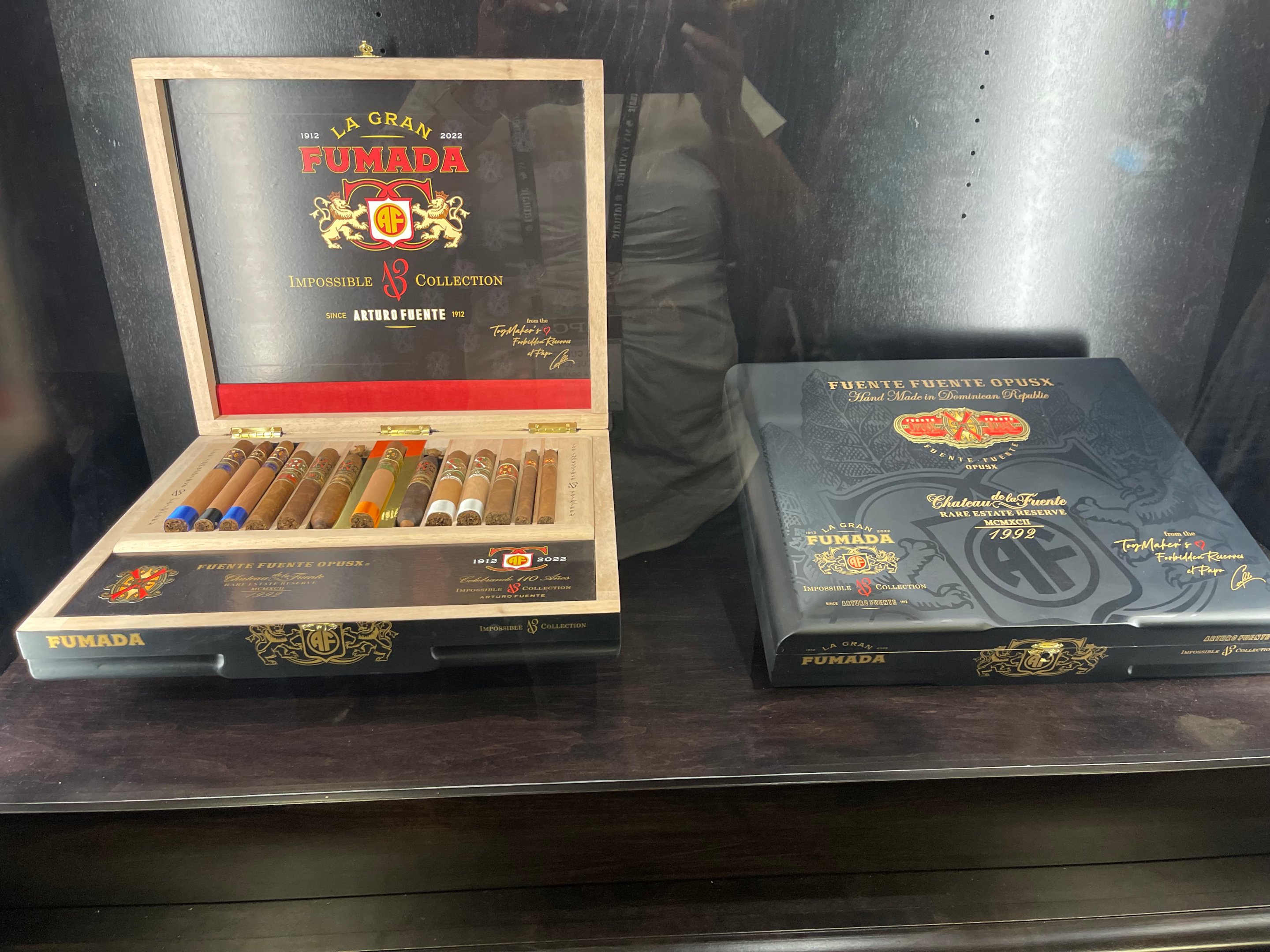 A picture of the Impossible Box with the Arturo Fuente logo