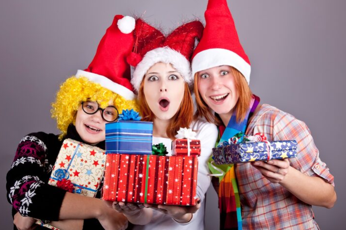 A Fun and Universal Holiday Accessory