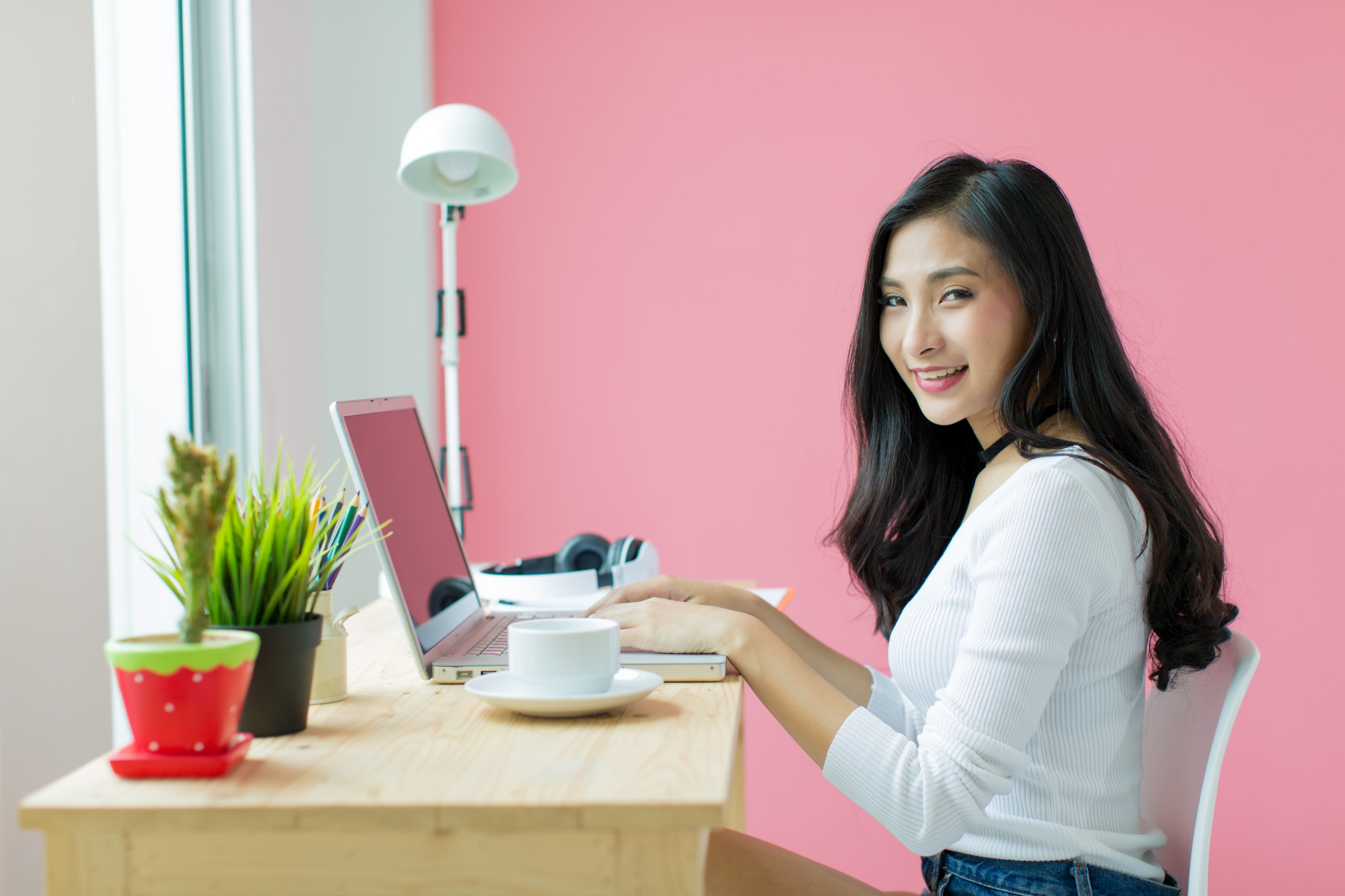 Their first day is not just about paperwork—it’s part of the employee onboarding journey.