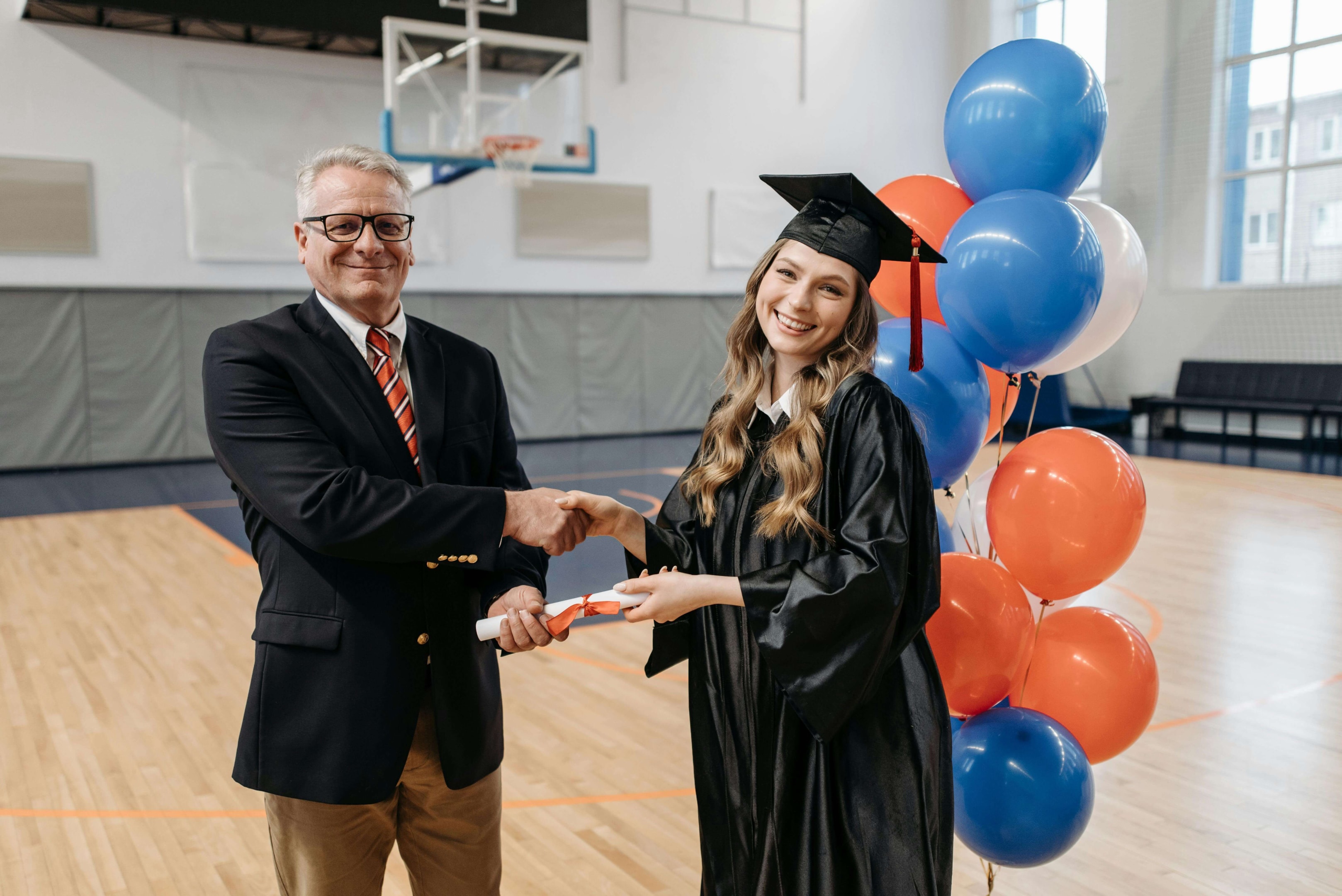 Student getting awarded the MBA certificate