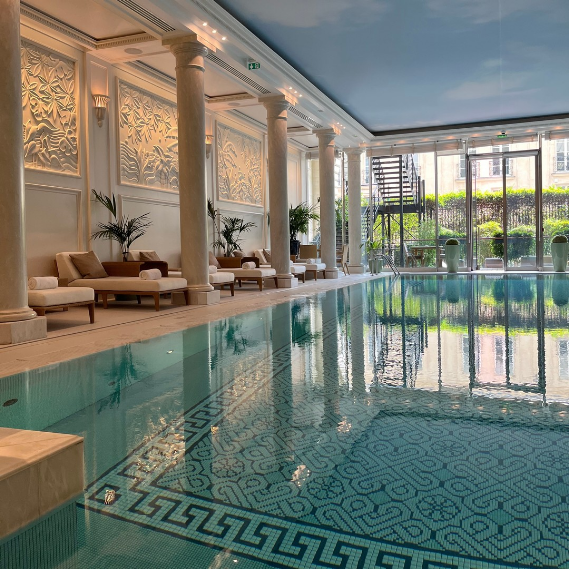 indoor pool at shangri la paris hotel 