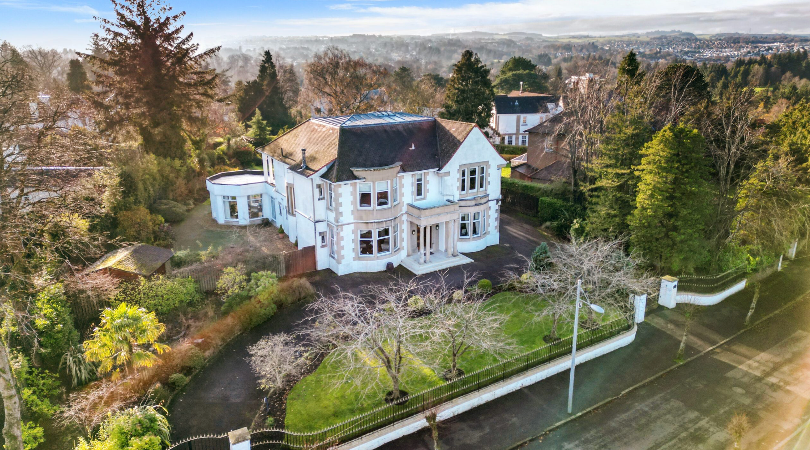 5 bedroom one million pound period detached villa within Newton Mearns in Glasgow
