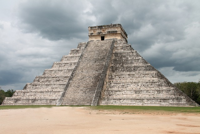 chichén-itza, mexico, pyramid