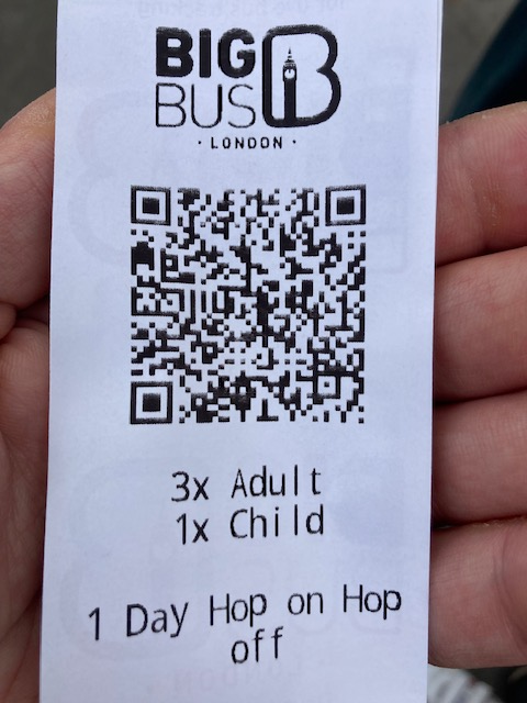 Bilet na autobus hop on hop off w Londynie