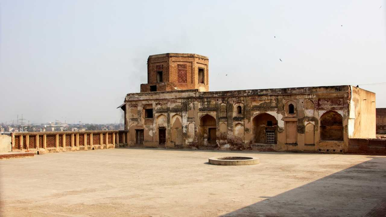 Lahore, fort, ancient 