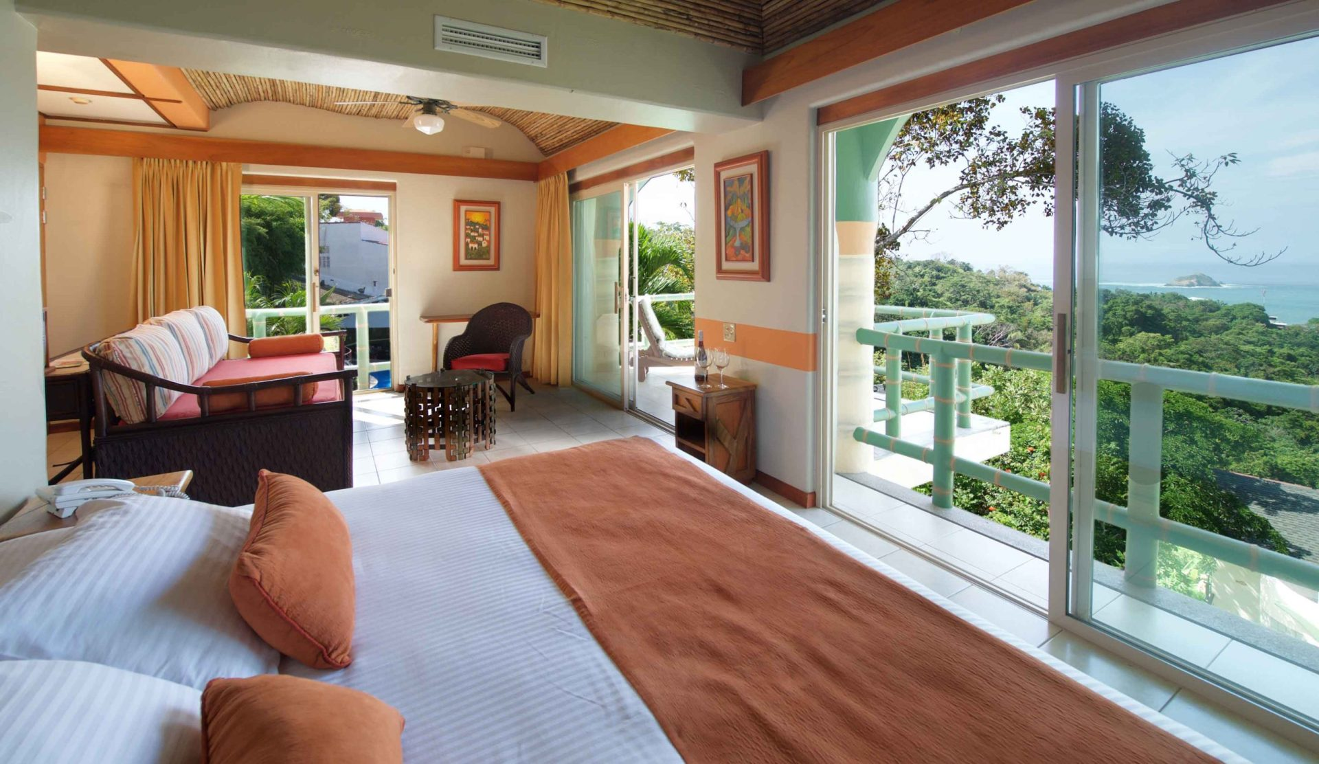 Deluxe room view in Si Como No Resort, Costa Rica