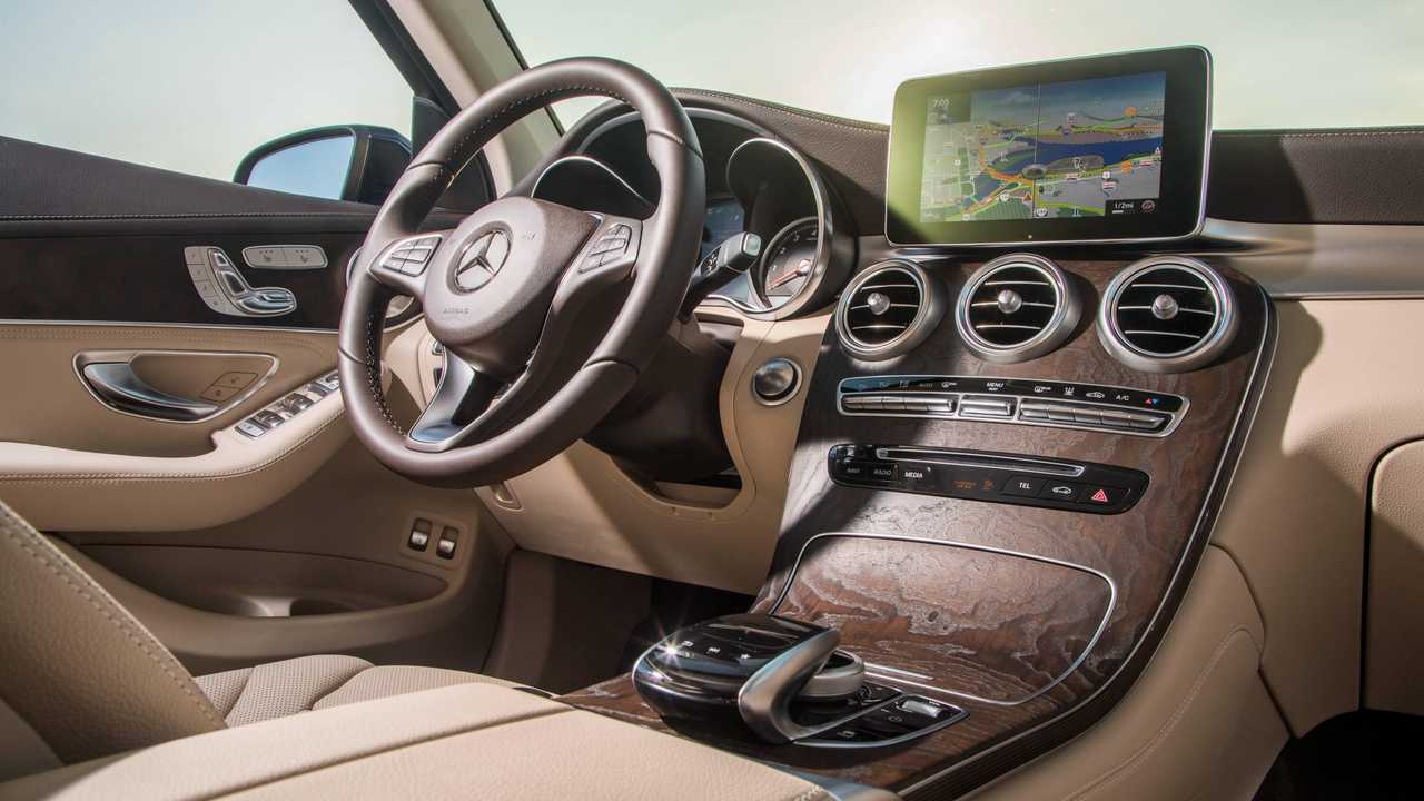 Mercedes-Benz GLC 350e Plug-In Hybrid Interior - Best Luxury Hybrid SUV