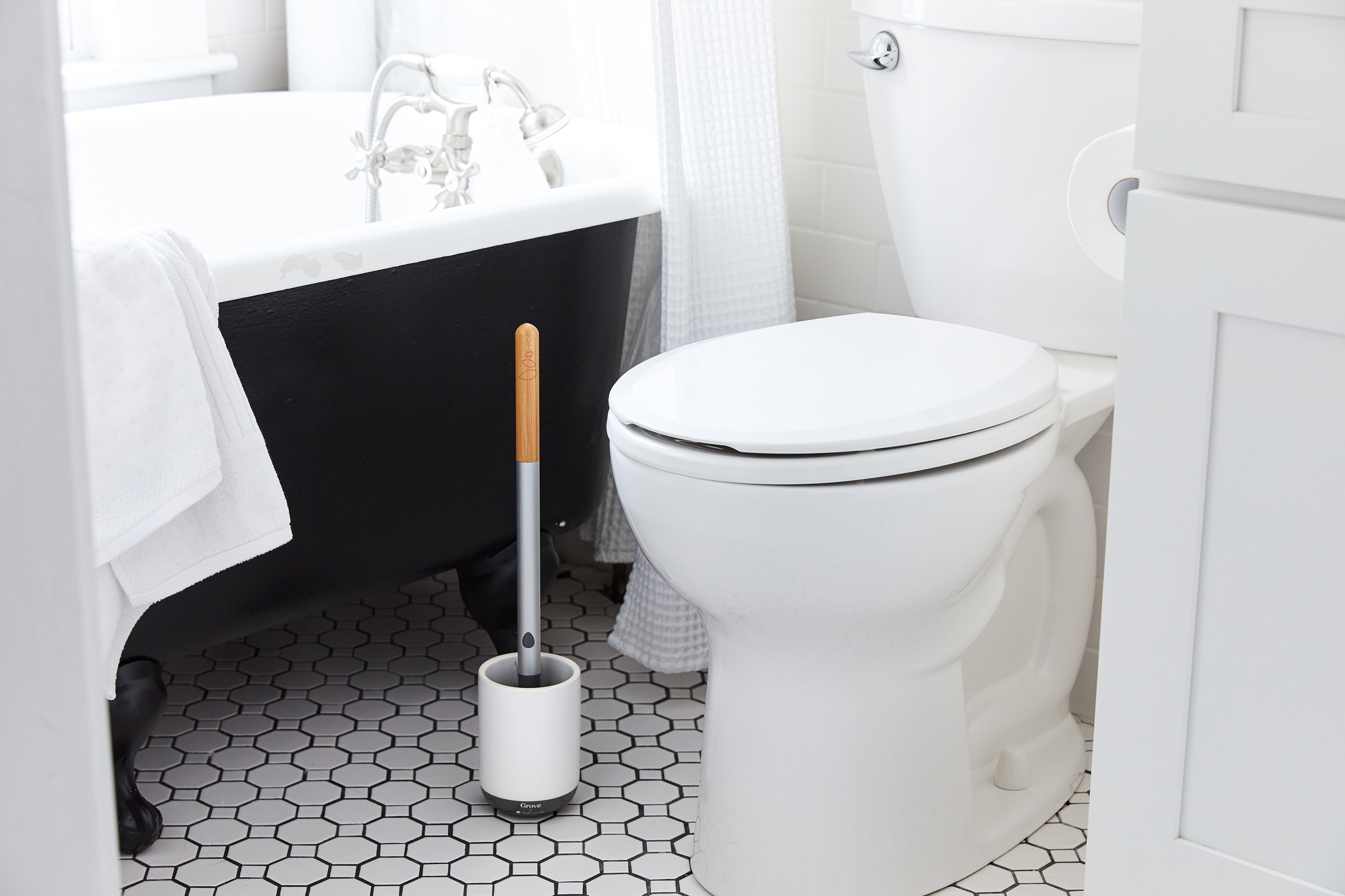 It's time to flush your fears goodbye with these easy toilet cleaning steps