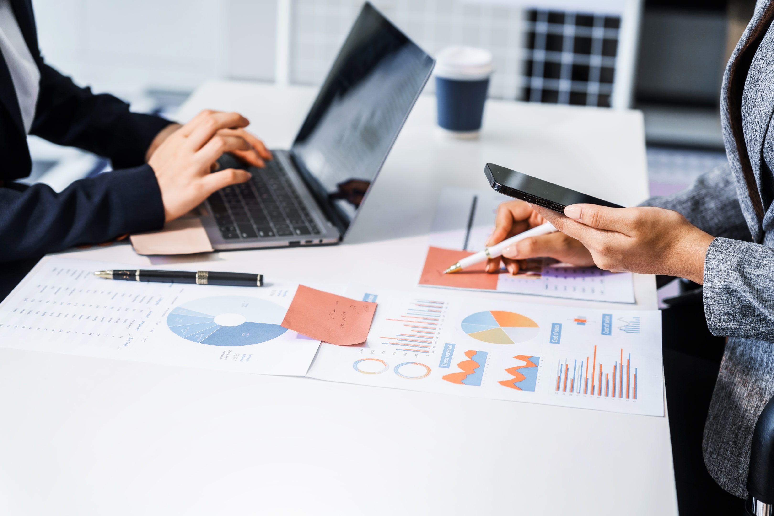 Źródła pozyskiwania klientów w każdej branży – kompleksowe podejście.