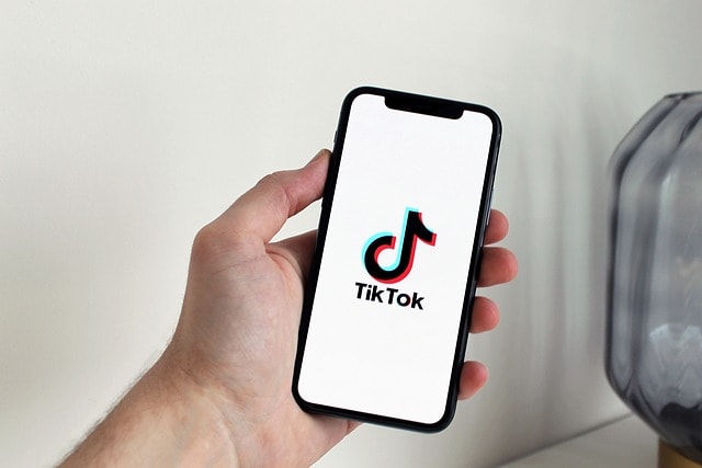 smartphone, tiktok, app