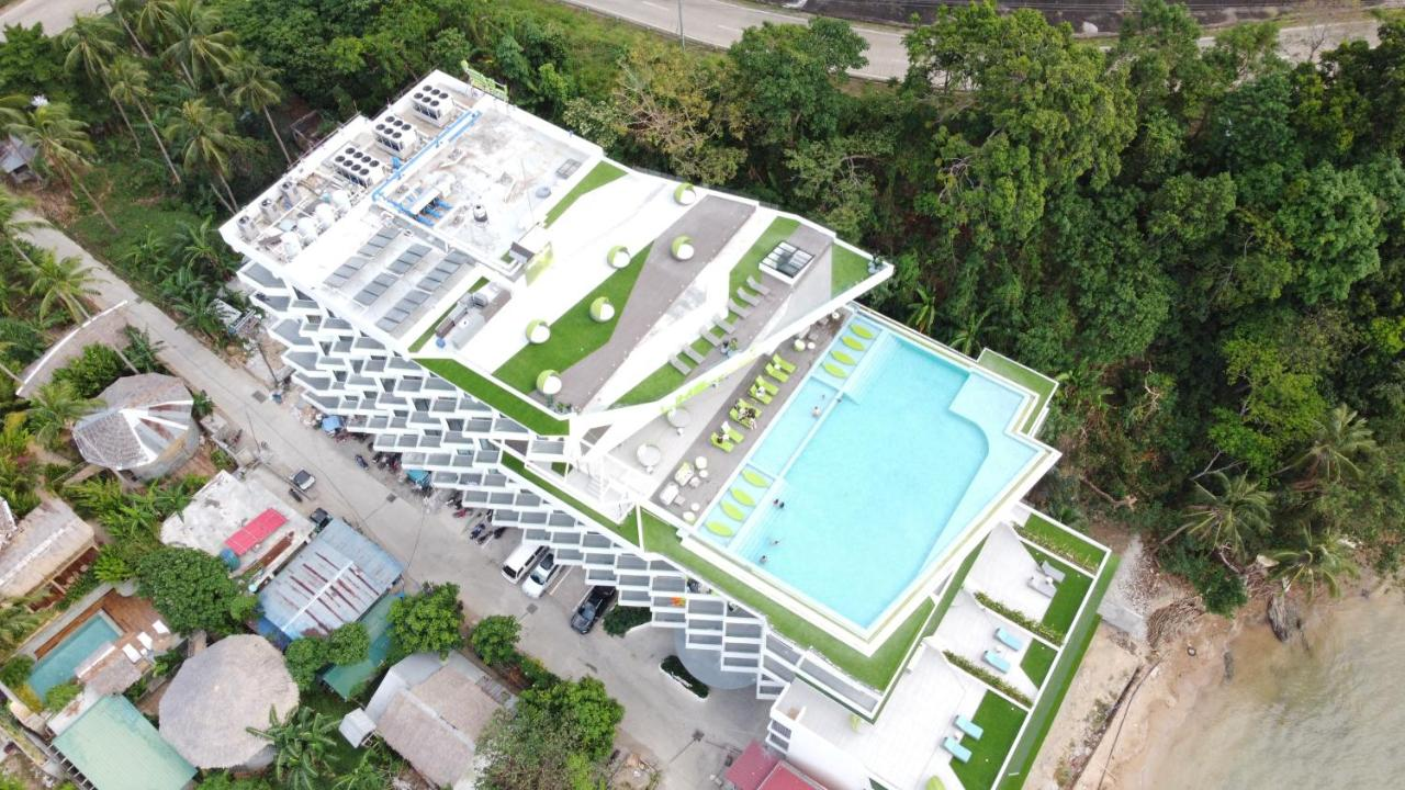 lime resort el nido outdoor swimming pool