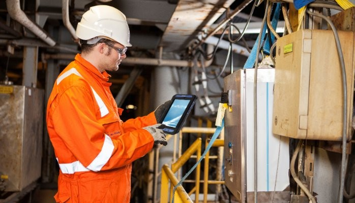 Testing electrical equipment in oilfield