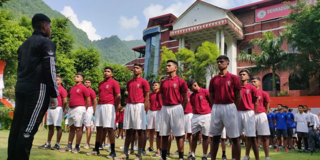 Coaching for NDA to get into Indian armed forces and the NDA 