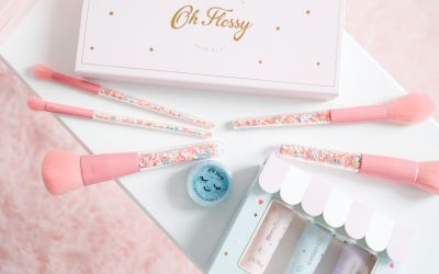 Oh Flossy Natural Lip Gloss for kids makes a great addition to the Oh Flossy Makeup