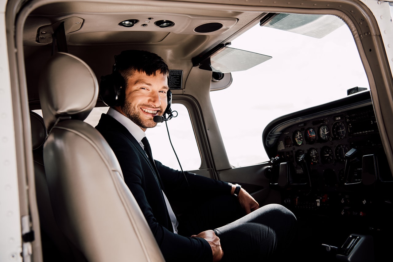 hands on flight lessons training