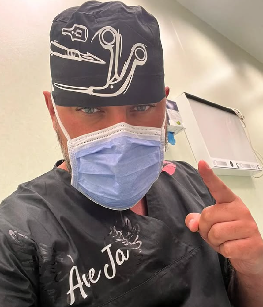 ACL operacja dr Bartłomiej Kac