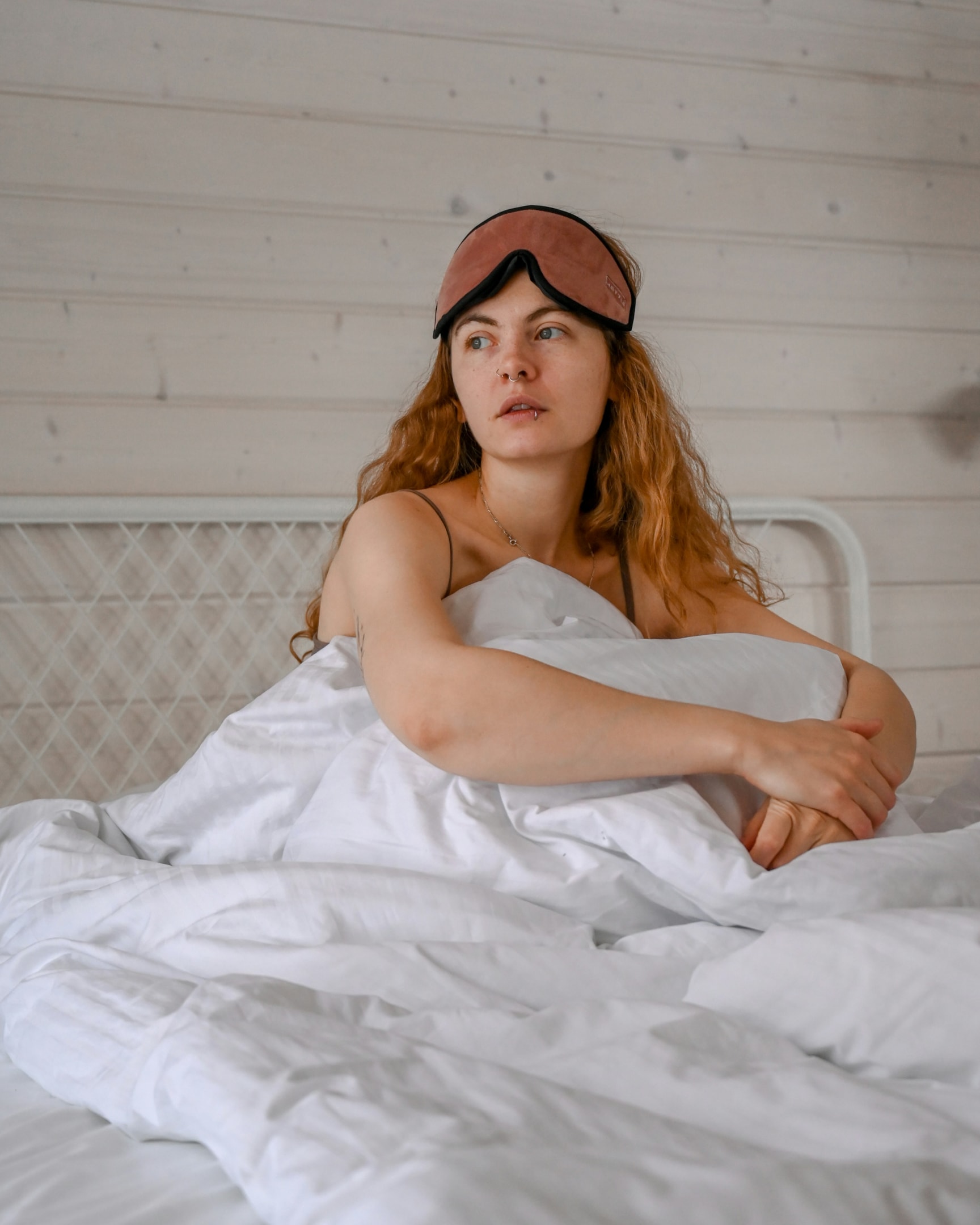 A comparison chart of treatment options for sleep apnoea and snoring.