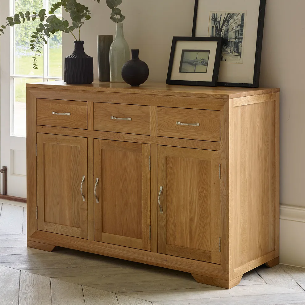 Natural Solid Oak Furniture | Photo from oakfurnitureland.co.uk