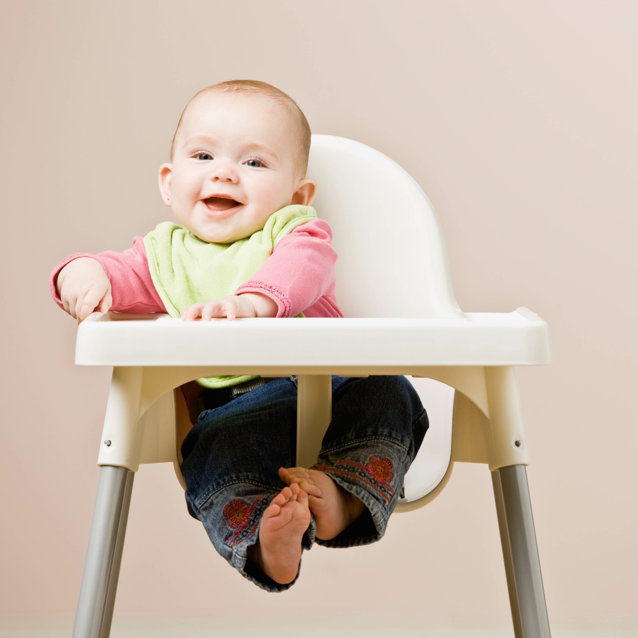 How to make baby sit in high chair