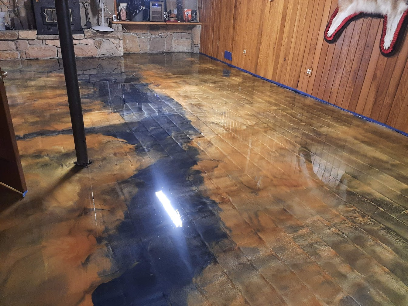 Flooring, basement floor, polyaspartic flooring