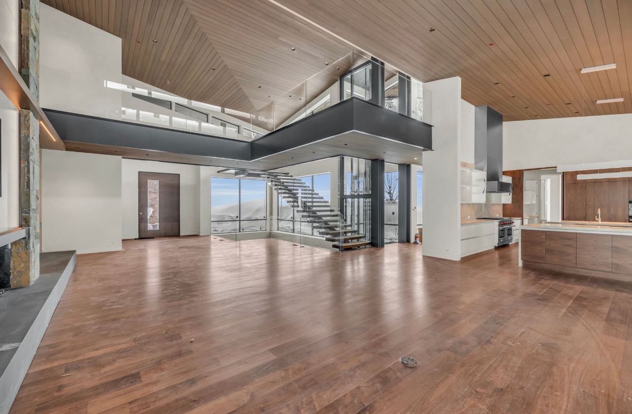 Picture take for virtual staging