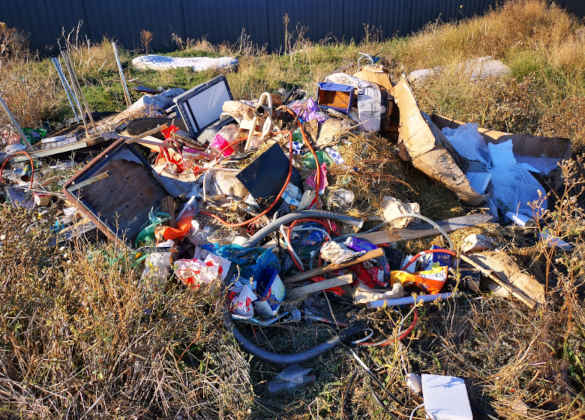 General waste dumped wrecklessly is a problem for community and customers