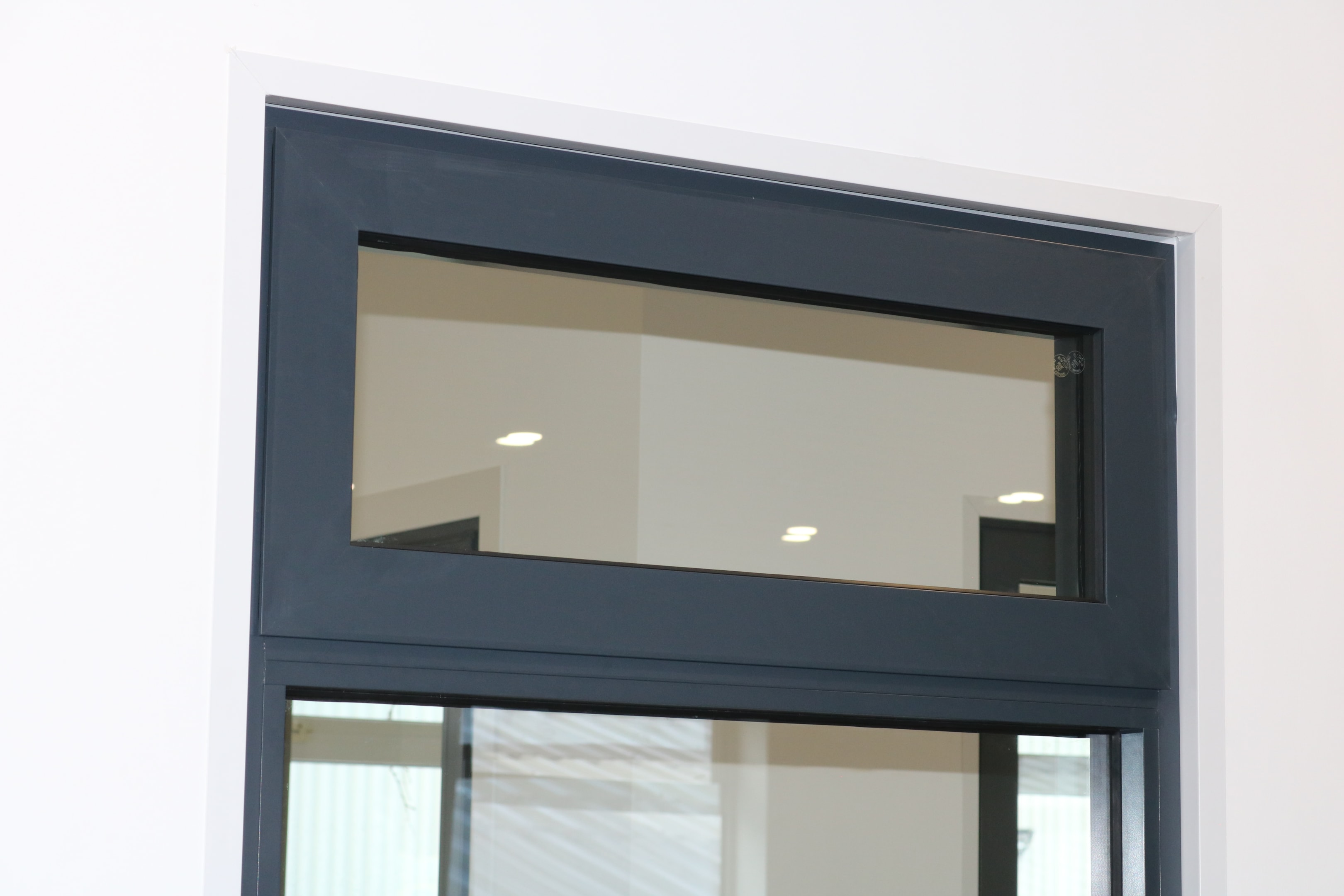 triple glazing in aluminium window