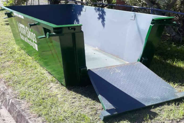 Skip Bin Hire Tea Tree Gully delivers skip bins to Golden Grove, Greenwith & Hope Valley