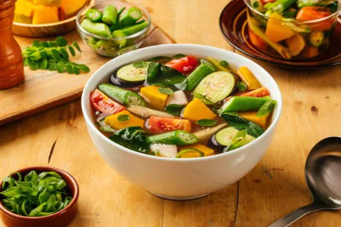 10 Easy and Delicious Holy Week Recipes | Utan Bisaya (or Laswa, Lay-Uy, Bulanglang in other regions) | Photo from Knorr Website