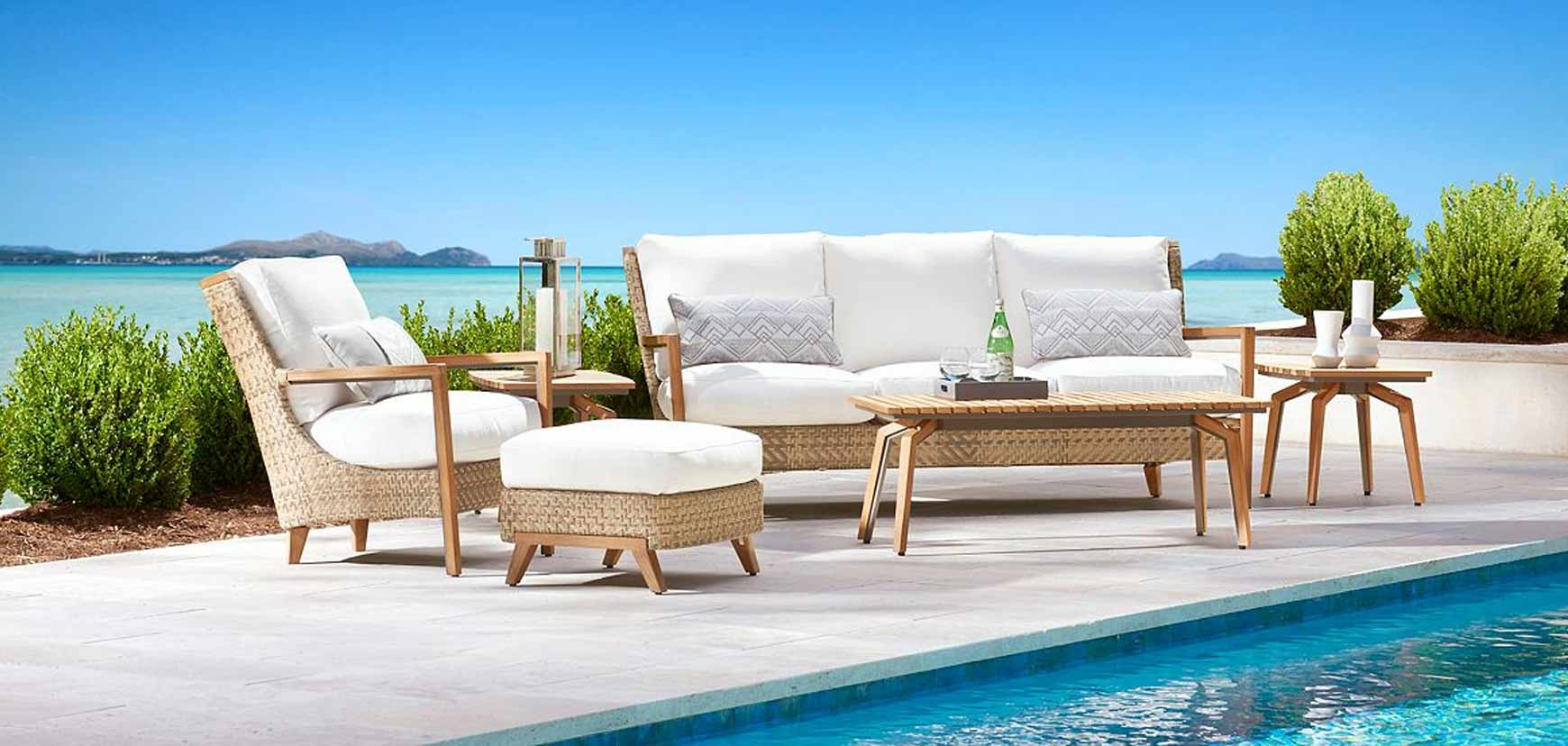 Outdoor furniture from Rooms To Go