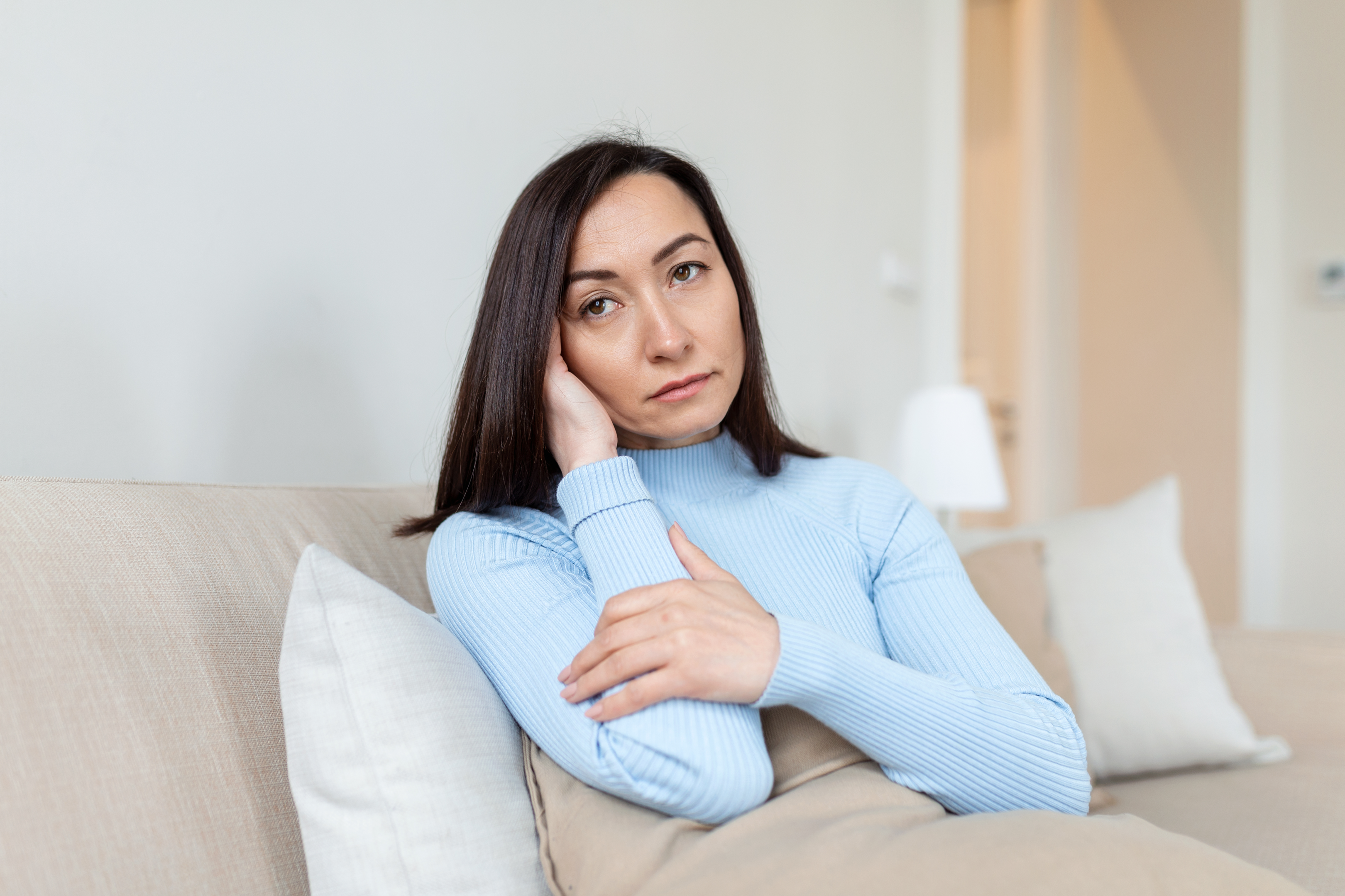 Menopauza má biologické i emocionální důsledky.