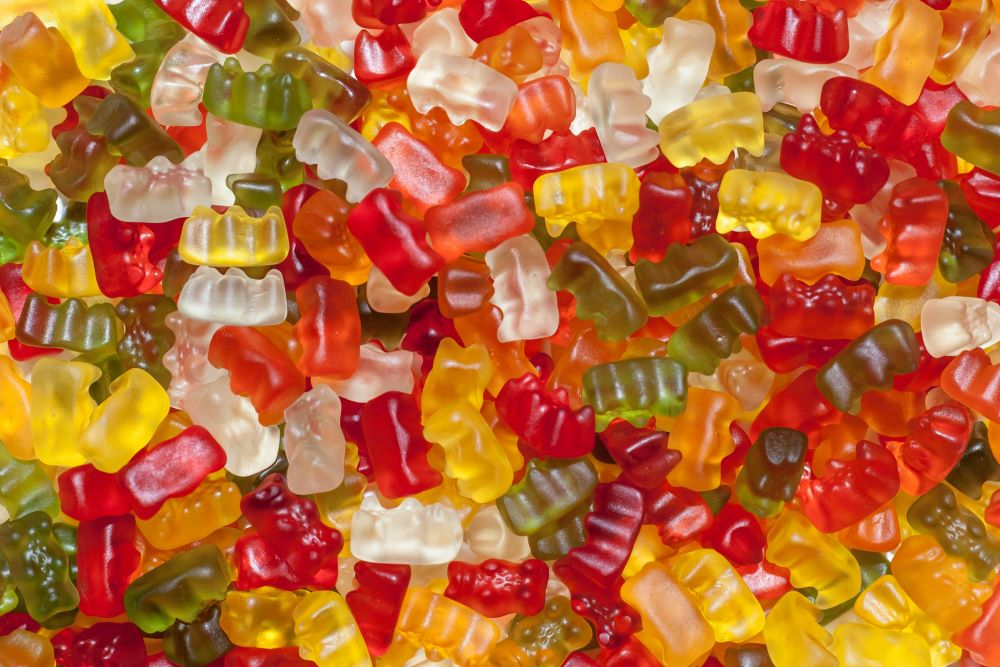 gummies: food to avoid with braces