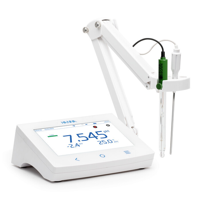 Hanna ORP Meter with calibration buffers and half cells
